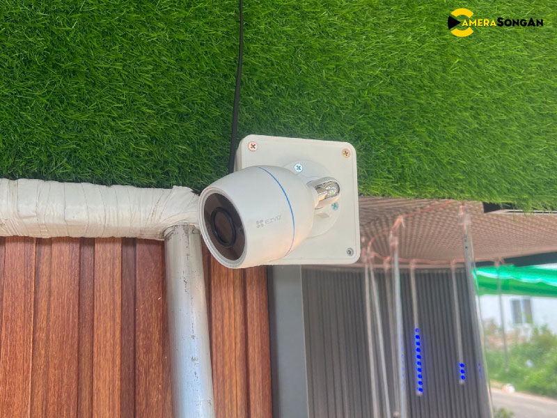 thi-cong-va-lap-dat-cong-trinh-camera-nha-anh-thap-tai-loc-nga-camerasongan-3